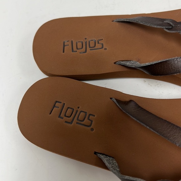 Flojos Flip Flops Size 8 - Picture 2 of 4
